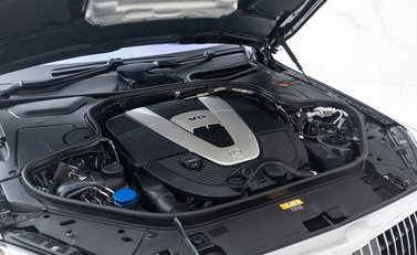 Mercedes-Benz S Class S650 MAYBACH 81