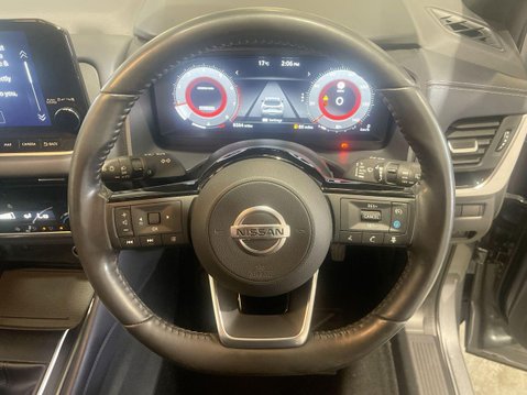 Nissan Qashqai 1.3 DIG-T MHEV Tekna+ SUV 5dr Petrol Hybrid Manual Euro 6 (s/s) (158 ps) 33