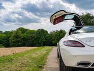 Mercedes-Benz SLS Coupe 8