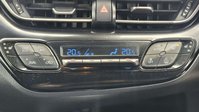 Toyota C-HR 1.8 VVT-h Design SUV 5dr Petrol Hybrid CVT Euro 6 (s/s) (122 ps) 21