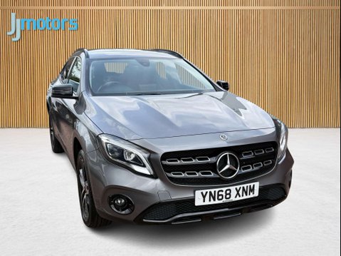 Mercedes-Benz GLA 1.6 GLA180 Urban Edition SUV 5dr Petrol 7G-DCT Euro 6 (s/s) (122 ps) 15