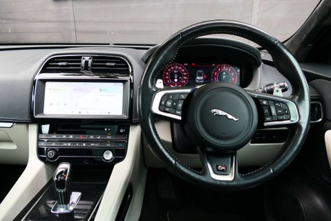 Jaguar F-Pace 5.0 F-PACE SVR AWD Auto 4WD 5dr 27