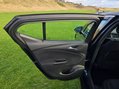 Vauxhall Astra 1.4i SRi Euro 6 5dr 27