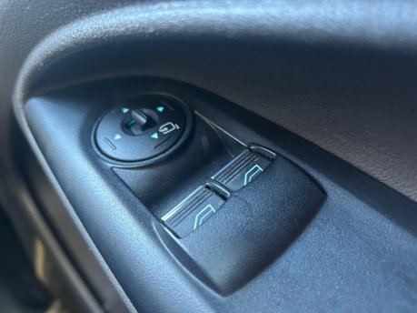 Ford Transit Connect 240 LIMITED TDCI 16