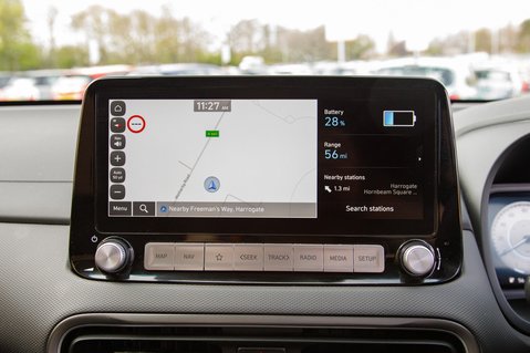 Hyundai KONA PREMIUM 27