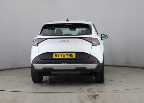Kia Sportage 1.6 T-GDi HEV PURE 4