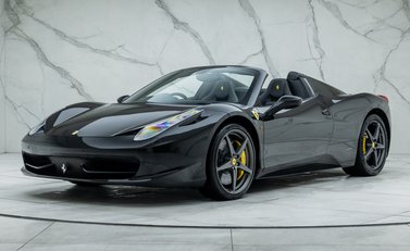 Ferrari 458 SPIDER 1
