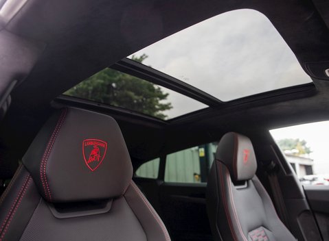Lamborghini Urus 15