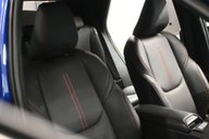 Lexus LBX 1.5 LBX Premium + CVT 5dr 9