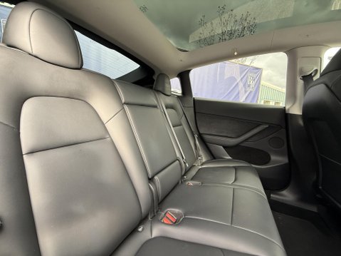 Tesla Model Y (Dual Motor) Long Range SUV 5dr Electric Auto 4WDE (384 bhp) 25