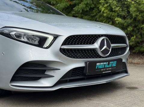 Mercedes-Benz A Class 1.3 A200 AMG Line (Premium) 7G-DCT Euro 6 (s/s) 5dr 38
