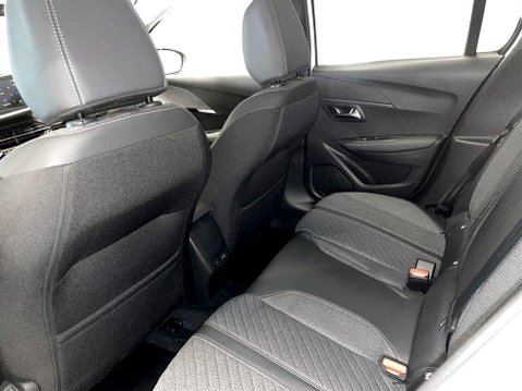 Peugeot 208 1.2 PureTech Allure Hatchback 5dr Petrol Manual Euro 6 (s/s) (100 ps) Air C 20