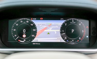 Land Rover Range Rover 4.4 SDV8 Autobiography 24
