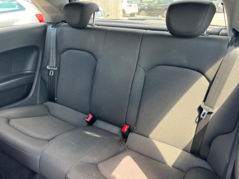 Audi A1 1.0 TFSI SE S Tronic Euro 6 (s/s) 3dr 25