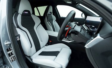 BMW M3 Competition xDrive Touring 10