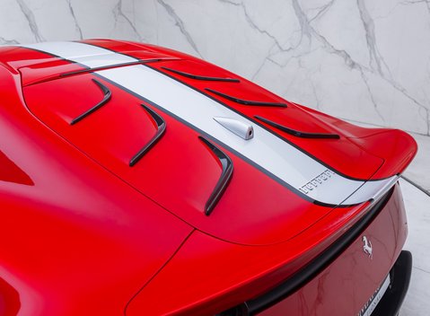 Ferrari 812 Competizione 45