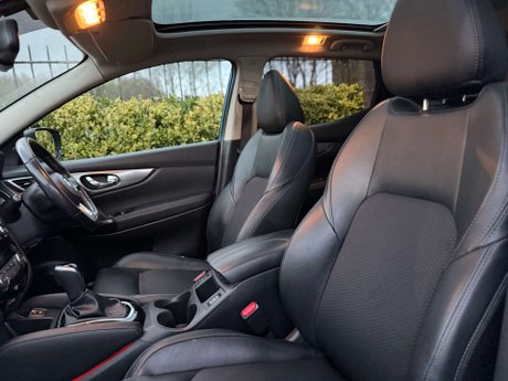 Nissan Qashqai 1.6 Qashqai Tekna dCi CVT 5dr 37