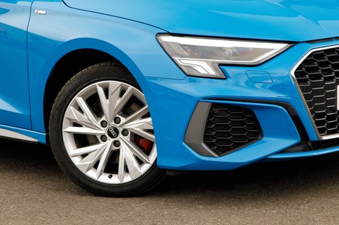Audi A3 SPORTBACK TFSI E S LINE 12