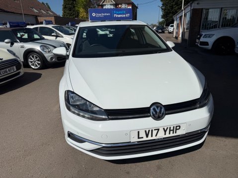 Volkswagen Golf 1.0 TSI BlueMotion Tech SE Nav DSG Euro 6 (s/s) 5dr 9