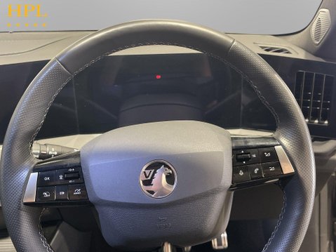Vauxhall Astra Electric 54kWh Ultimate Hatchback 5dr Electric Auto (156 ps) Air Con - Alloys - DAB 26
