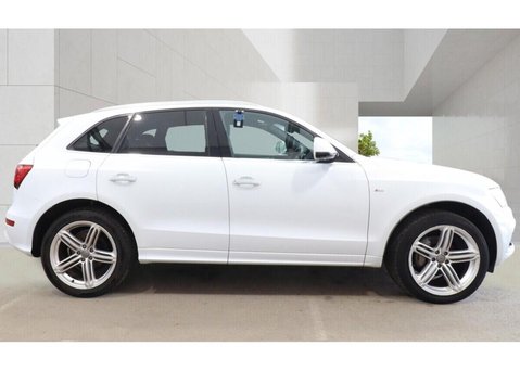 Audi Q5 2.0 TDI S line Plus SUV 5dr Diesel S Tronic quattro Euro 6 (s/s) (190 ps) 9