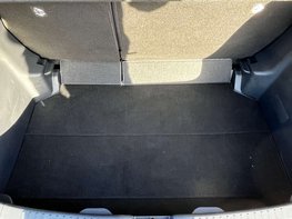 Toyota Yaris 1.5 Yaris Design HEV CVT 5dr 69