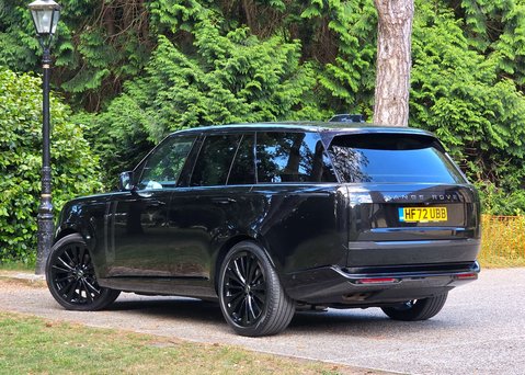 Land Rover Range Rover 3.0 Range Rover Autobiography D MHEV Auto 4WD 5dr 8