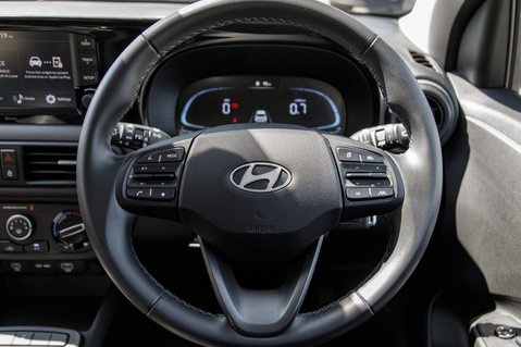 Hyundai i10 ADVANCE 18