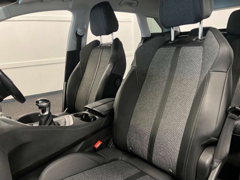 Peugeot 3008 1.2 3008 Allure PureTech S/S 5dr 45