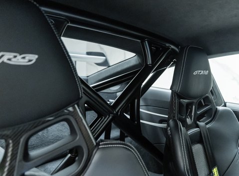 Porsche 911 GT3 RS (992) 19