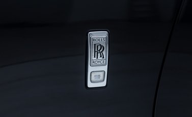 Rolls-Royce Wraith Series II 35