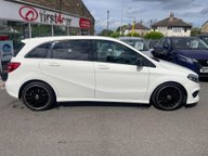 Mercedes-Benz B Class B 180 D AMG LINE PREMIUM 7