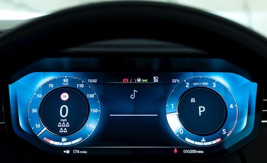 Land Rover Range Rover D350 Autobiography LWB 7 Seater 19