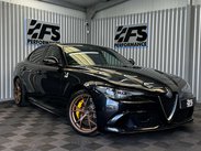 Alfa Romeo Giulia 2.9 V6 Bi-Turbo Quadrifoglio Saloon 4dr Petrol Auto Euro 6 (s/s) (510 ps) 35