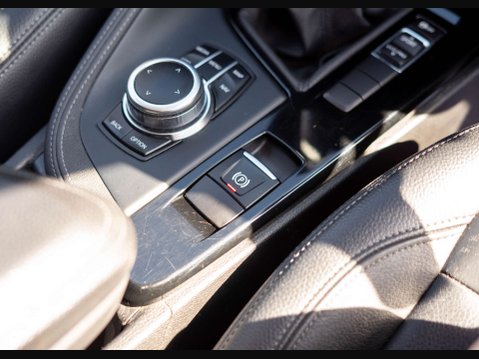 BMW X1 1.5 X1 sDrive 18i XLine 5dr 16