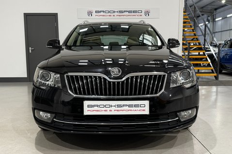 Skoda Superb LAURIN AND KLEMENT V6 DSG 4