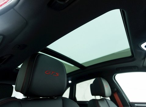 Porsche Macan GTS 11