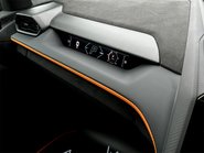 Lamborghini Revuelto V12 70