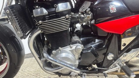 Suzuki GSX1400 2004 ONLY 15K OUTSTANDING CUSTOM CONDITION 1400CC MUSCLE BIKE 26