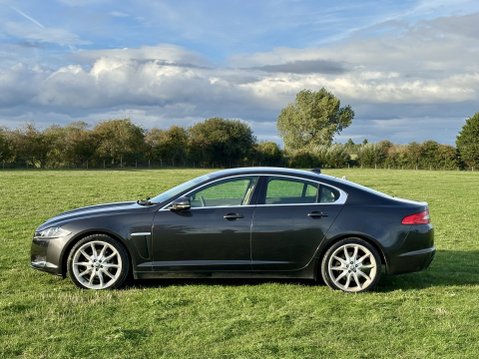 Jaguar XF D PORTFOLIO Low Mileage FSH 2