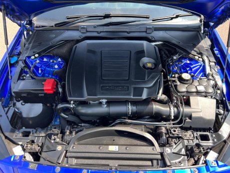Jaguar XE 2.0i GPF R-Sport Auto Euro 6 (s/s) 4dr 40