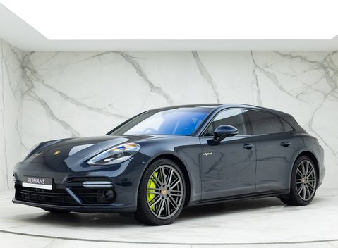 Porsche Panamera Turbo S E-Hybrid Sport Turismo 6