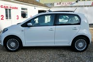Volkswagen Up HIGH UP.. AUTOMATIC.. GLASS E/SUNROOF.10 MAIN DEALER SERVICES..ONE OWNER..  8