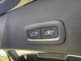 Volvo XC40 2.0 B4 MHEV Plus Dark SUV 5dr Petrol Hybrid DCT Auto Euro 6 (s/s) (197 ps) 22