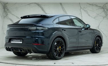 Porsche Cayenne Turbo GT 3