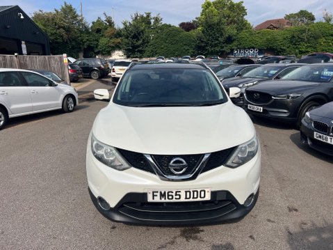 Nissan Qashqai 1.2 DIG-T n-tec+ XTRON 2WD Euro 6 (s/s) 5dr 2