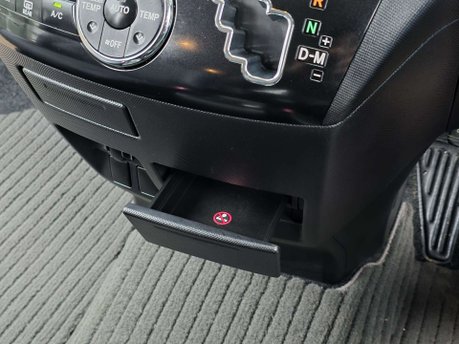 Toyota Estima Auto+Petrol+LowMiles+7Seats 24