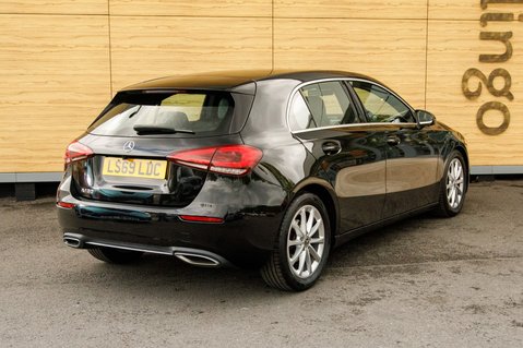 Mercedes-Benz A Class A 180 SPORT 2