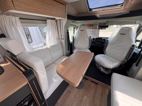 Pilote P740FGJ Evidence 2025 MODEL 43