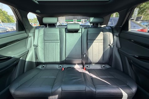 Land Rover Range Rover Evoque DYNAMIC SE 24